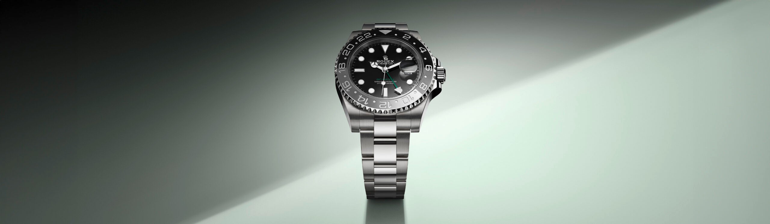 rolex-gmt-master-II-cover-m126710GRNR-0003_2312jva_001-landscape-scaled GMT-Master II v7-rolex-gmt-master-ii-cover-m126710grnr-0003_2312jva_001-landscape