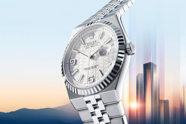 rolex-keep-exploring-new-watches-2025_m127334-0001_2501fj_003-landscape