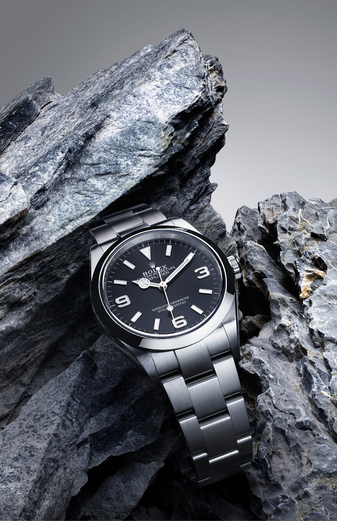 Explorer v7-rolex-explorer-exceptional-chronometric-precision-m124270-0001-portrait