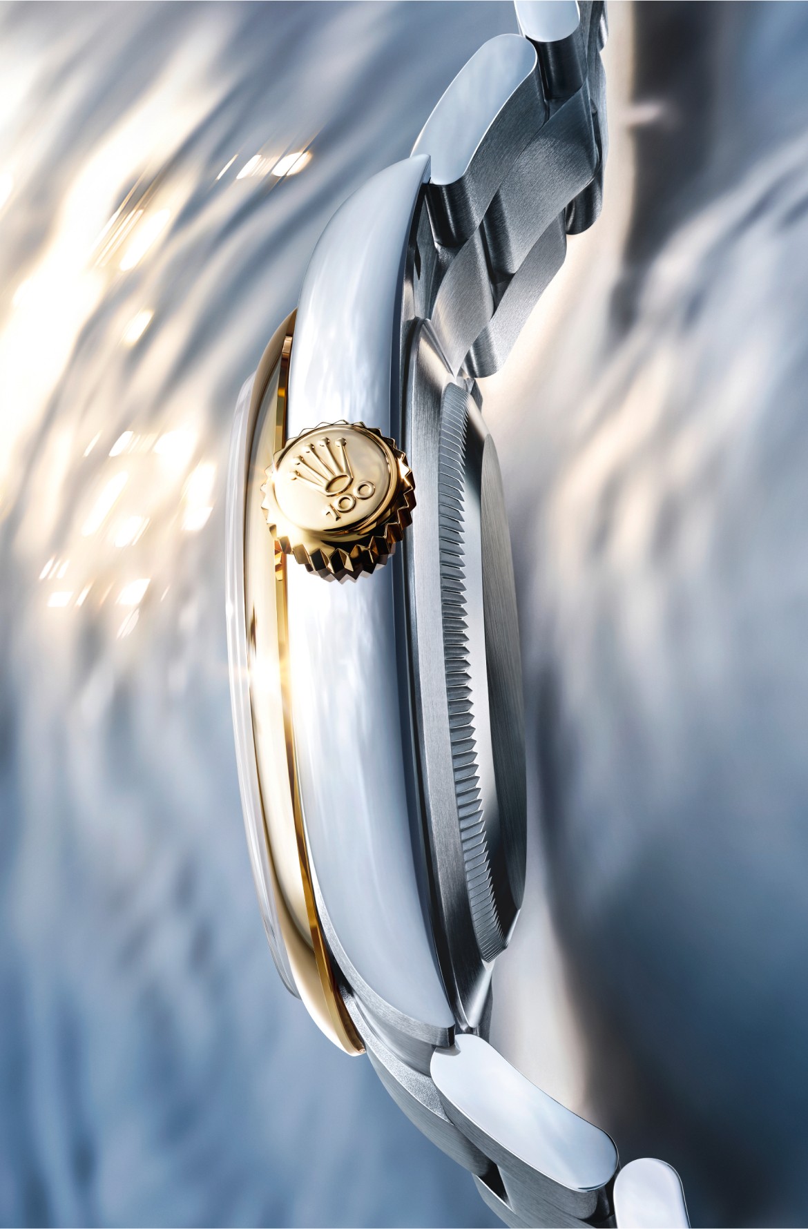 Oyster Perpetual v7-rolex-oyster-perpetual-100th-anniversary-ambiance-m134303-0001-portrait