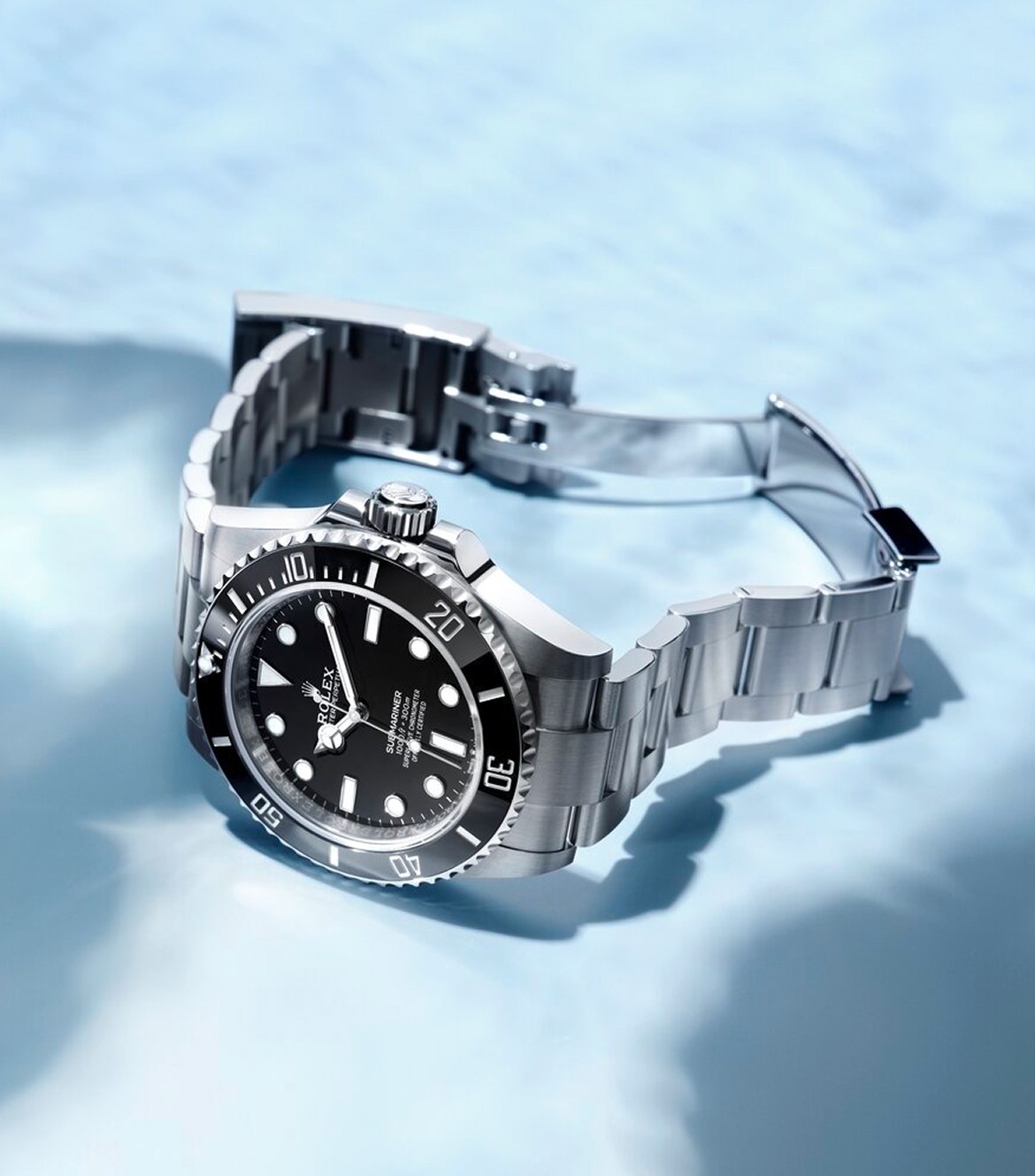rolex-submariner-ambiance-m124060-0001-portrait Submariner v7-rolex-submariner-ambiance-m124060-0001-portrait