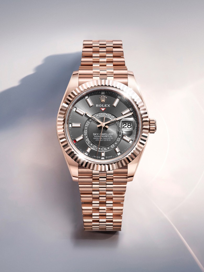 rolex-watches-sky-dweller-m336935-0008-portrait Watches V7-rolex-watches-sky-dweller-m336935-0008-portrait