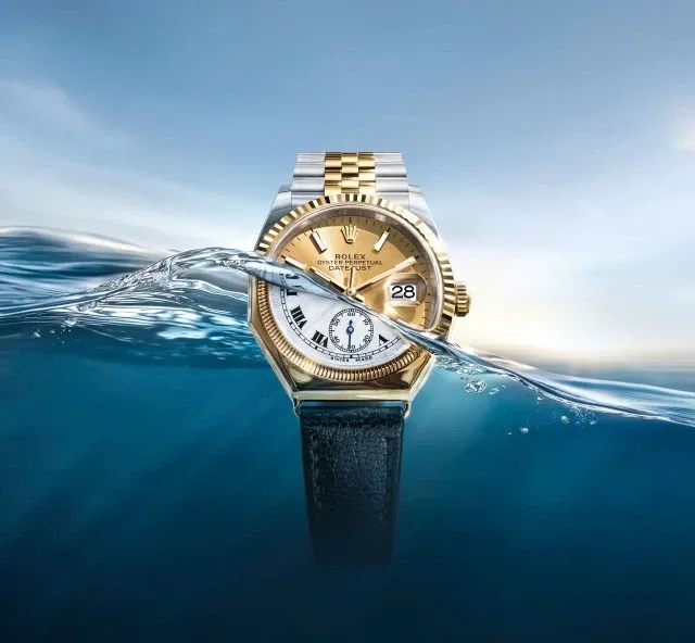 M126233-0015_First_Oyster_octagonal_1926_2604_0001_V3_eciRGB_640x592 Discover Rolex v7-m126233-0015_first_oyster_octagonal_1926_2604_0001_v3_ecirgb_640x592-2